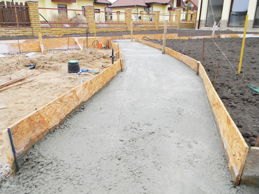 BMF Masonry's Driveway Construction