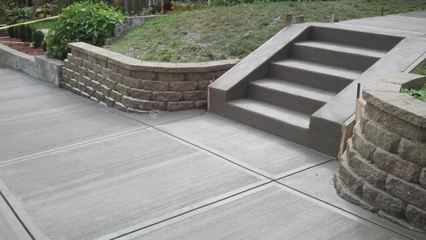 Cement Steps and Stone Wall in Hackensack, NJ (1)